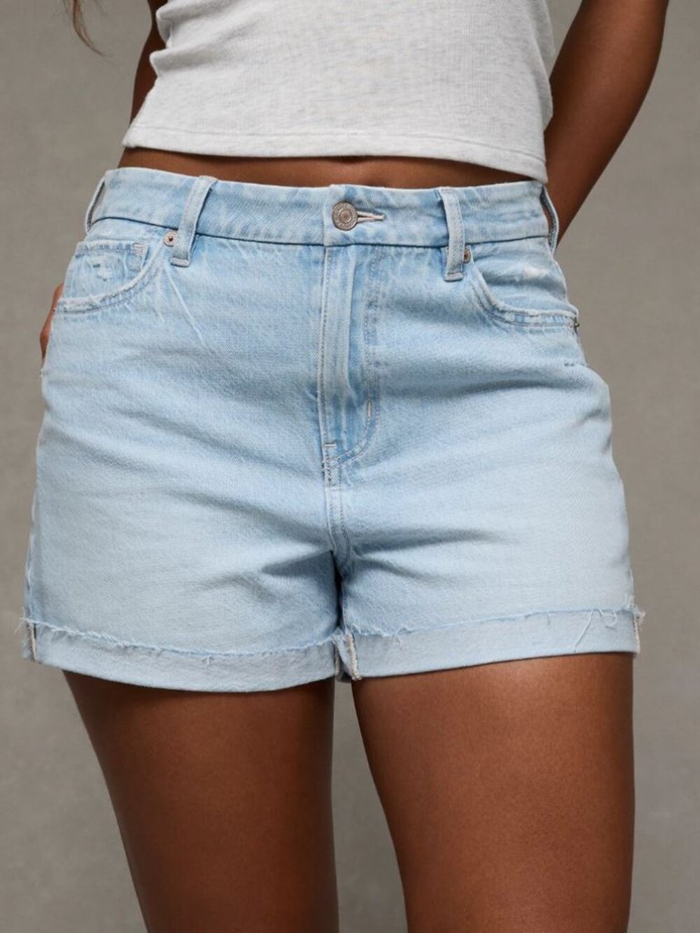 AE Strigid Super High-Waisted Curvy Mom Short (Size: 18)